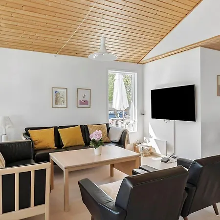 بيت للعطل 1502-aakirkeby-malurtvej-7 *