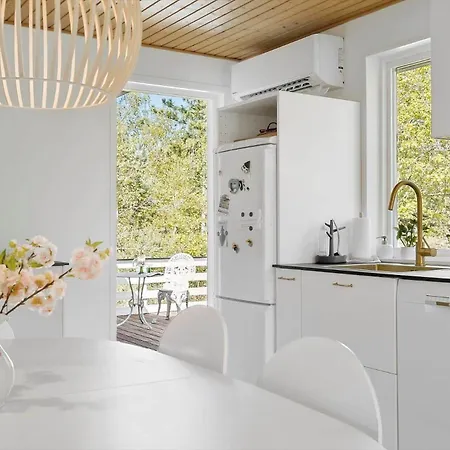 بيت للعطل 1502-aakirkeby-malurtvej-7 Vester Somarken